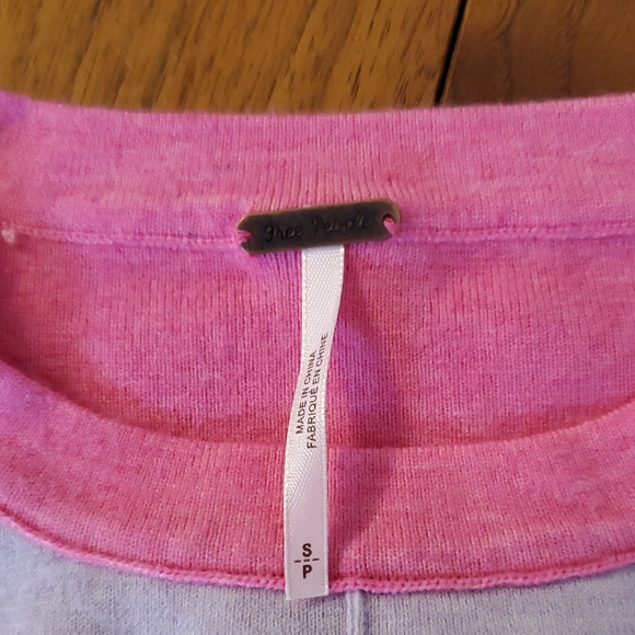 Free People Lavender and Fuchsia Sweater Size S - Picture 2 of 8